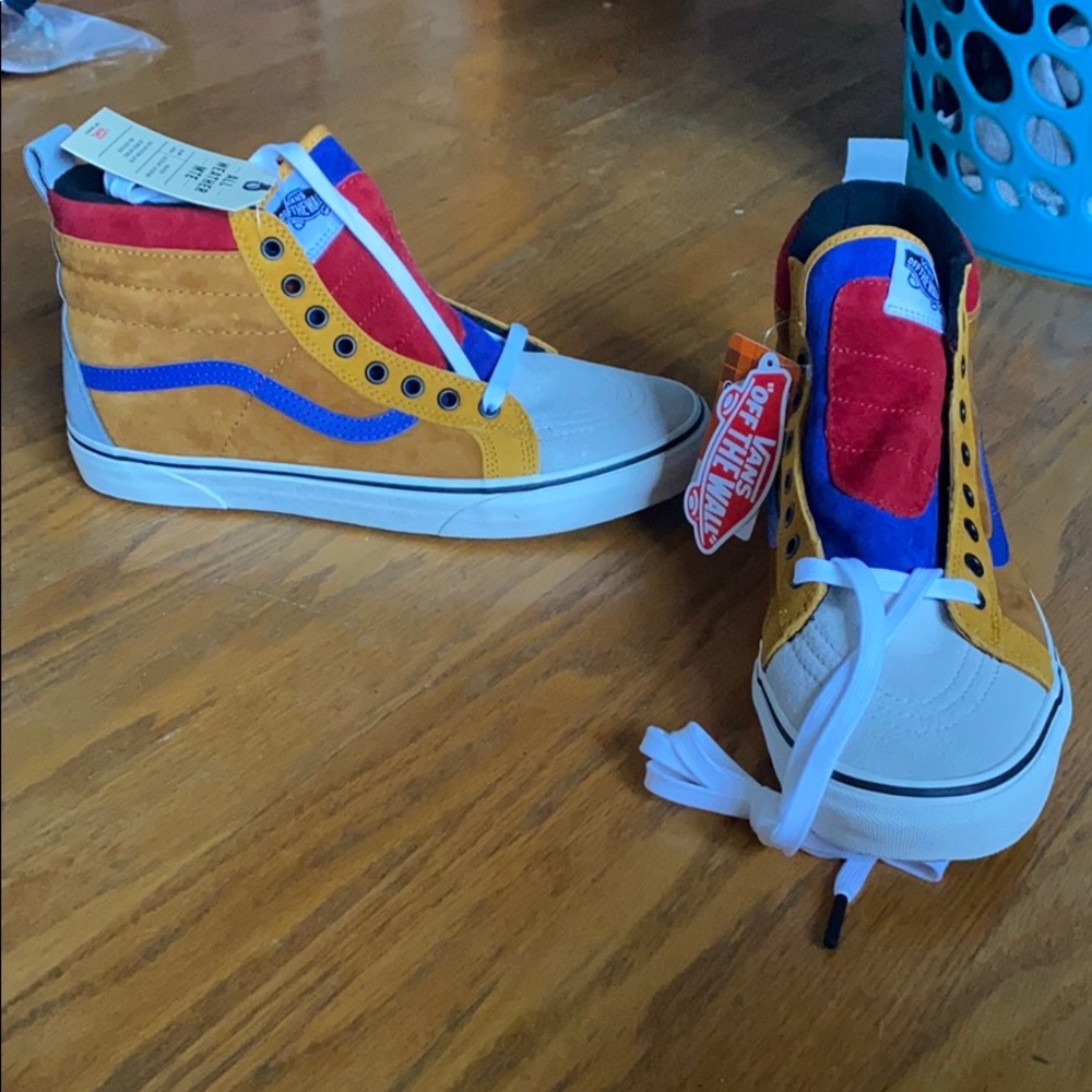 Brand New Sk8-Hi MTE Vans.